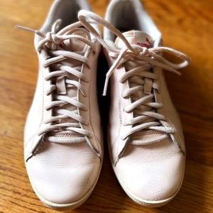 Puma Light Pink Women's Sneakers Tennis Shoes size 8